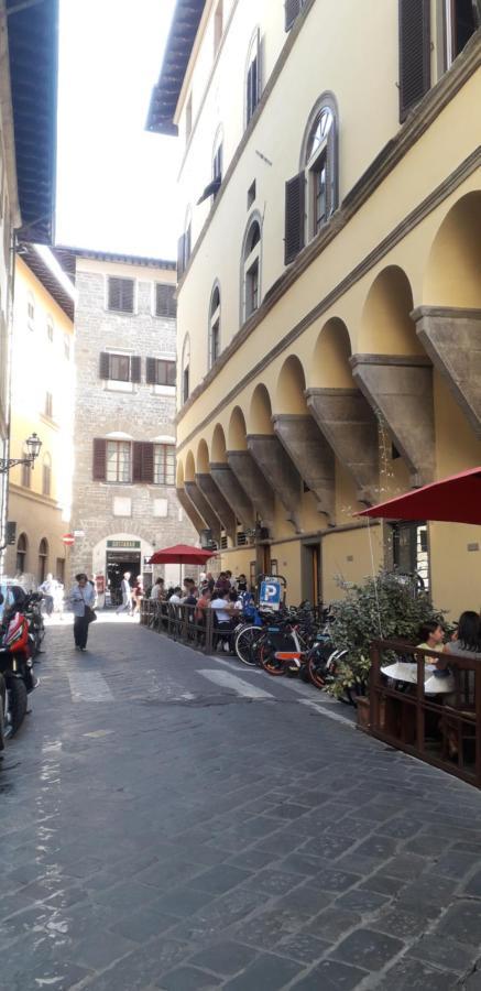 Spazioso, Luminoso A 10 Min Ponte Vecchio E Palazzo Pitti , Ideale Per Coppie E Famiglie Firenze Kültér fotó